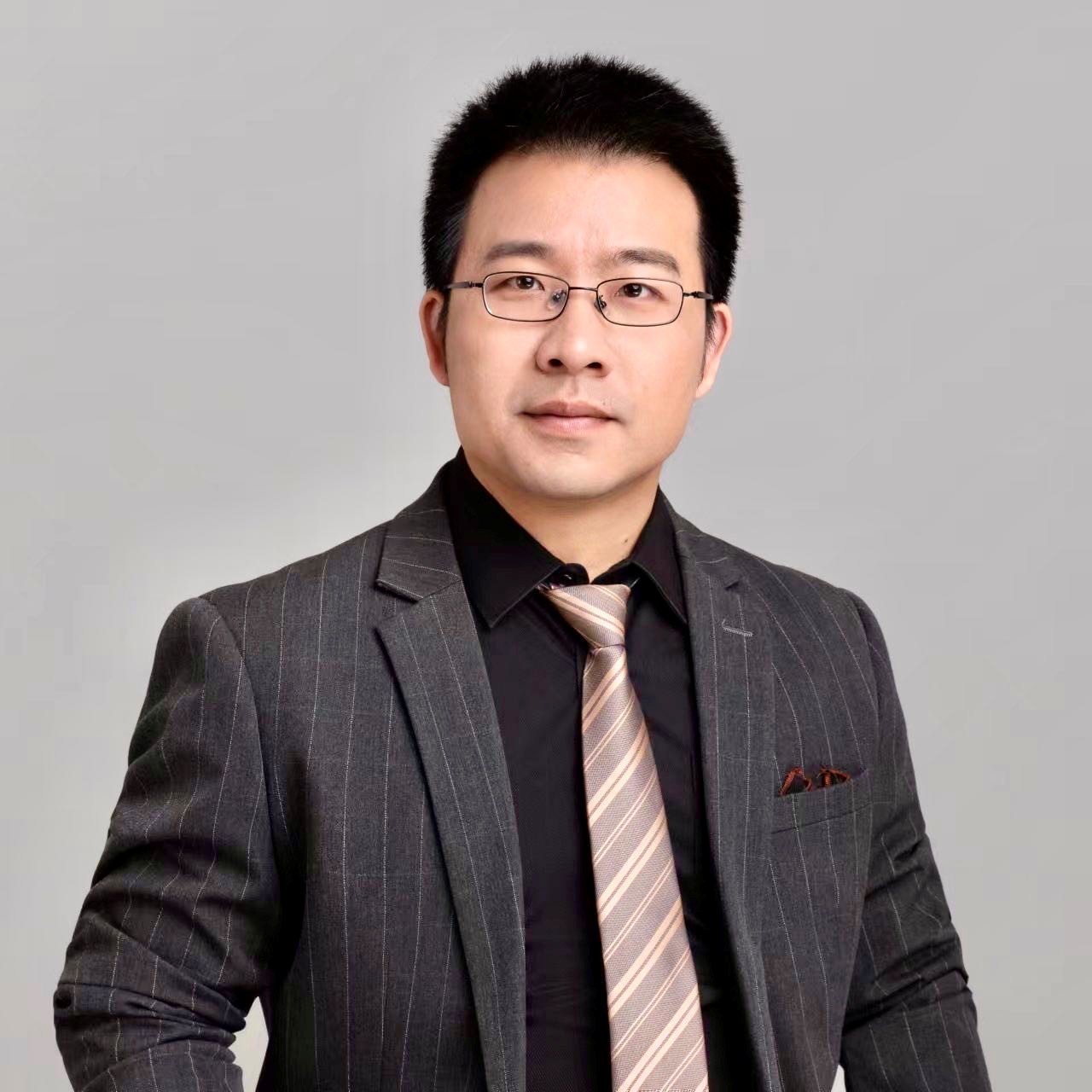 非人力資源的人力資源管理